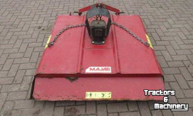 Tondeuse de refus  MAJAR Weidebloter / Weilandbloter