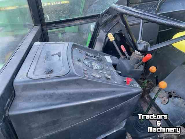 Tracteurs John Deere 3130 high/low 6 cilinder powersteering