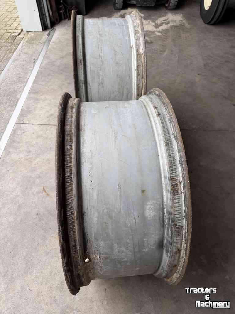 Roues, Pneus, Jantes, Barillets Jumelage Case-IH set velgen 15w x 34