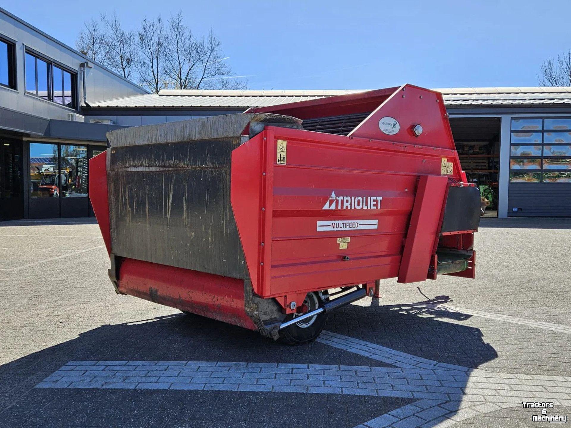 Distributeur de fourrage en bloc Trioliet Multifeed
