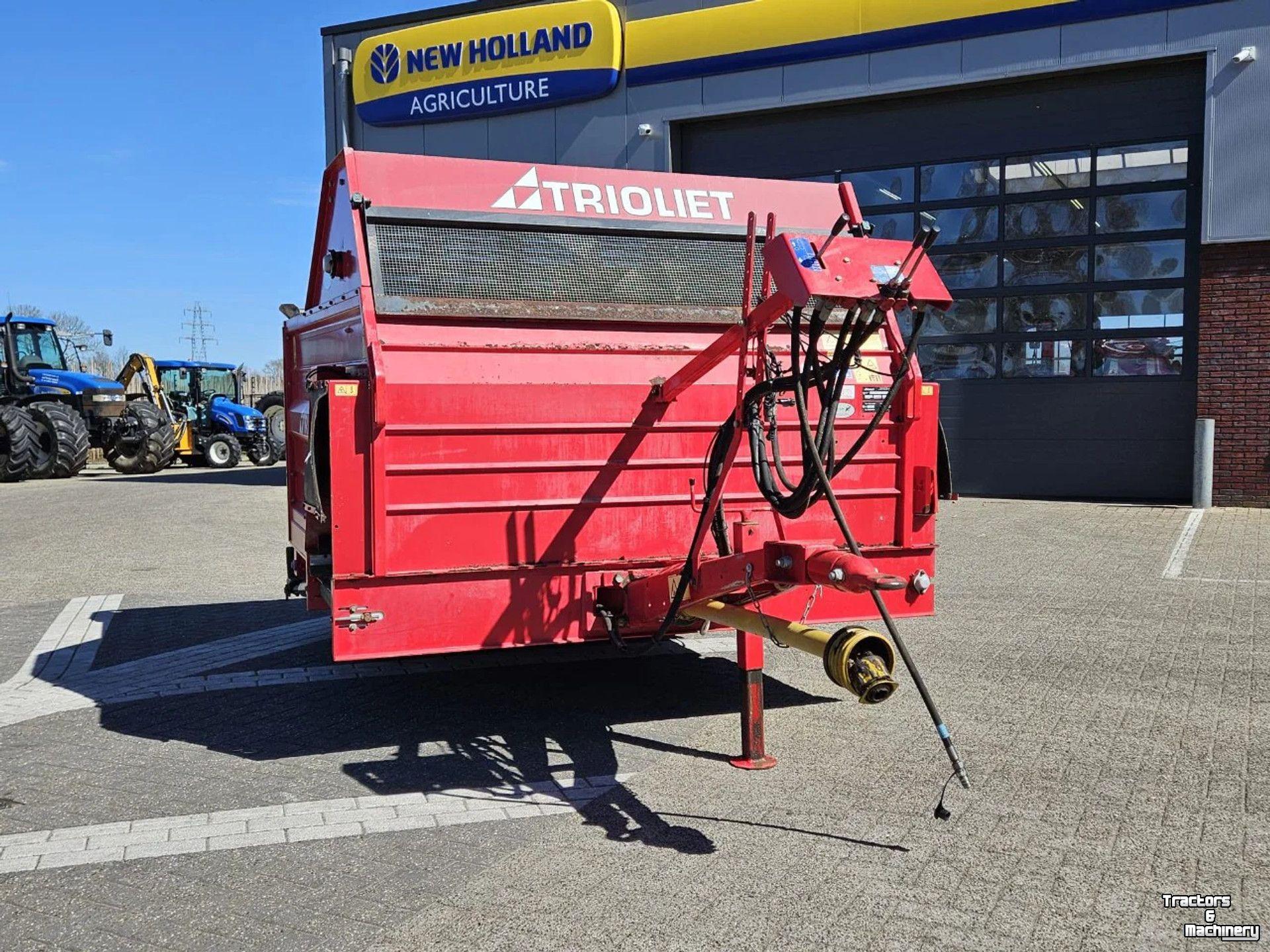 Distributeur de fourrage en bloc Trioliet Multifeed