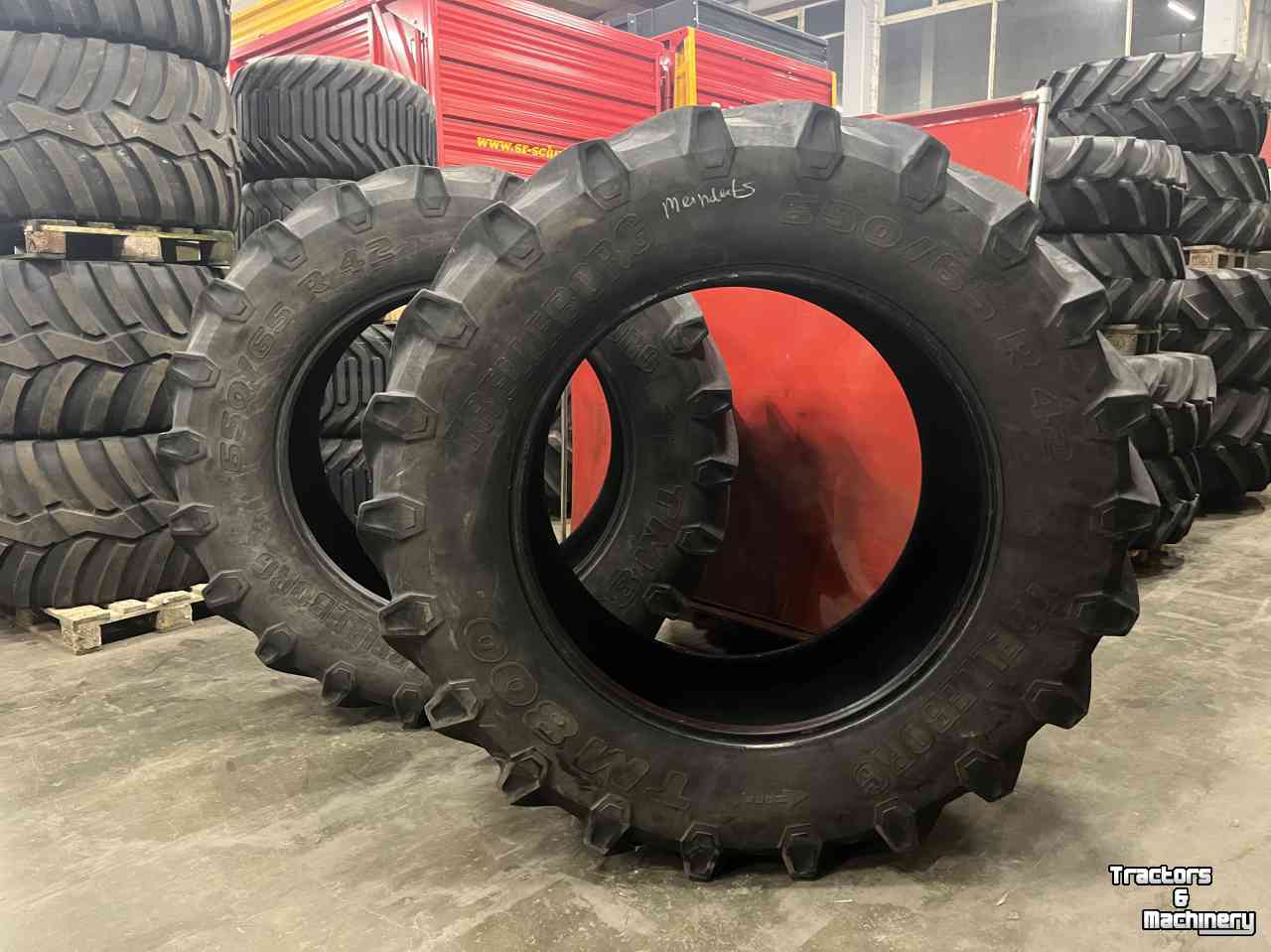 Roues, Pneus, Jantes, Barillets Jumelage Trelleborg 650/65R42 TM800