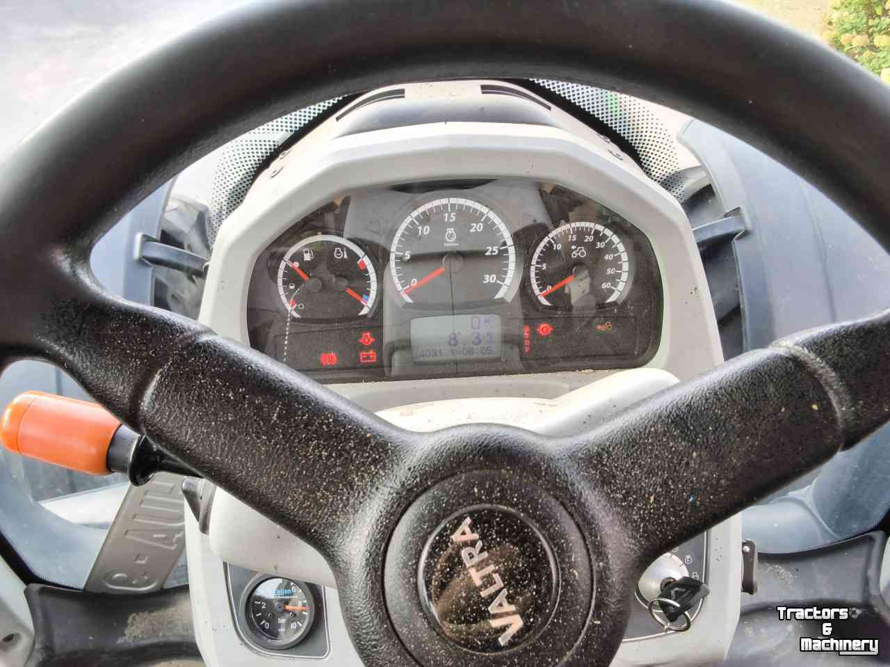 Tracteur Valtra N134 Direct