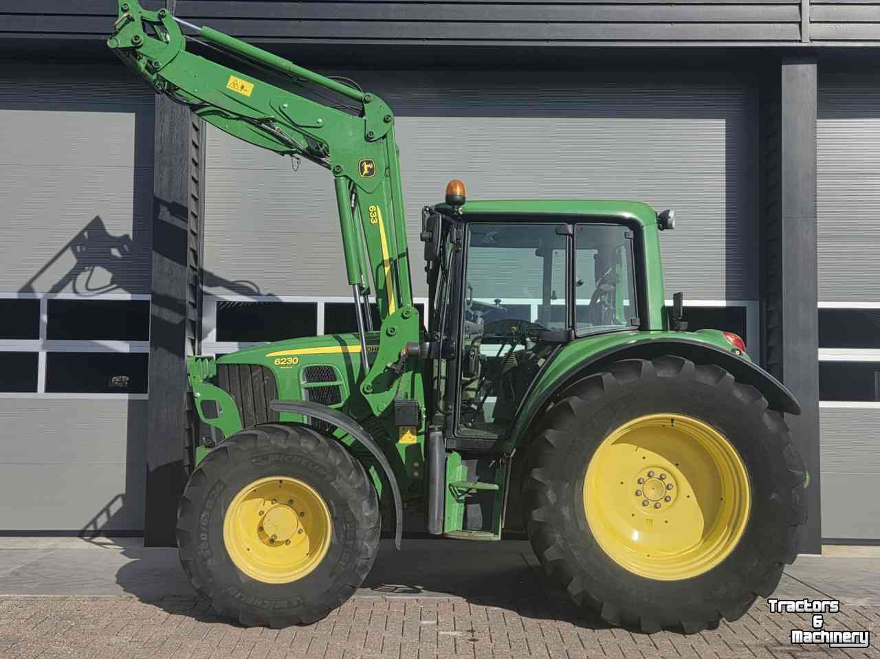Tracteur John Deere 6230 Premium Power Quad