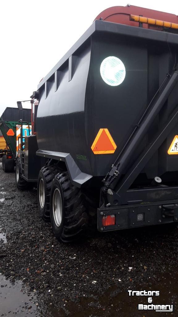 Déchiqueteuse de bois Greentec Greentruck zelfrijdende versnippercombi