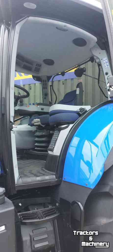 Tracteur New Holland T6.180 DC Stage V