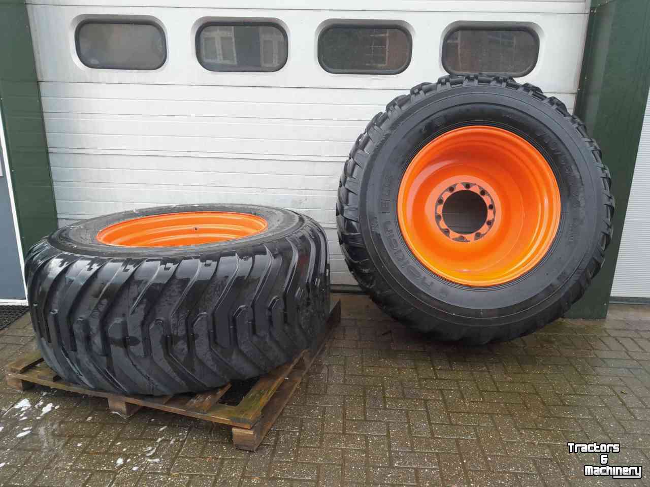Roues, Pneus, Jantes, Barillets Jumelage Nokian 710/55xr34  wiel