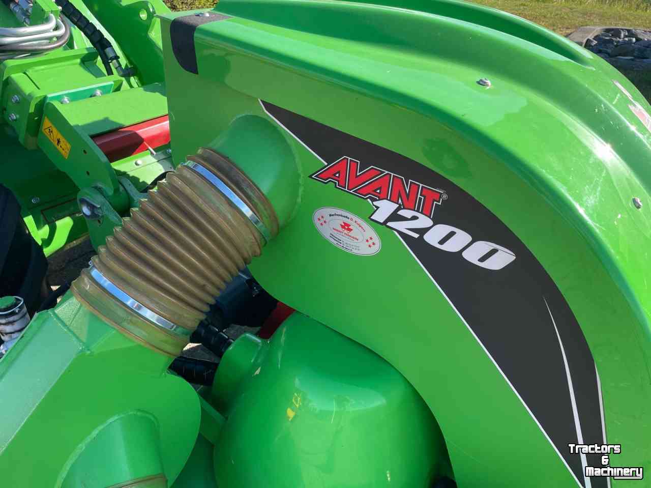 Coupeuse automotrice de gazon Avant Avant 1200