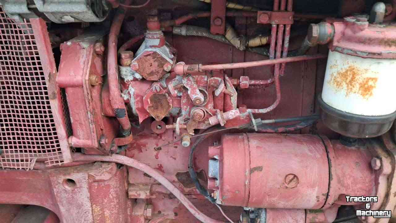 Tracteur International 633