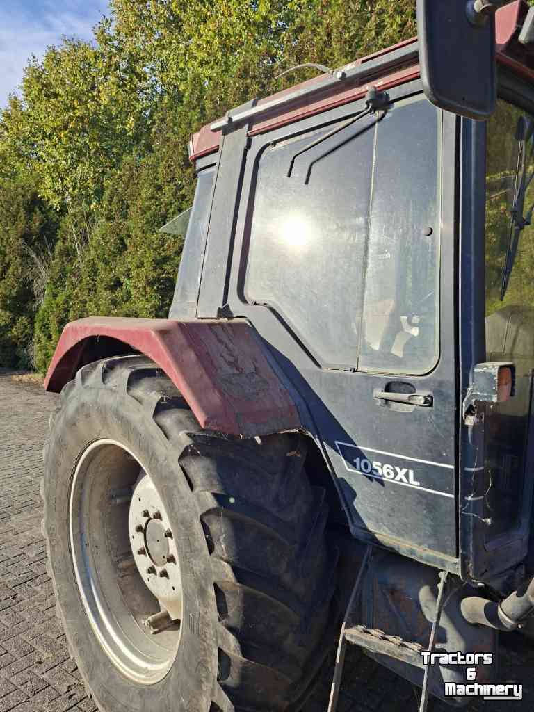 Tracteur Case-IH 1056 XL
