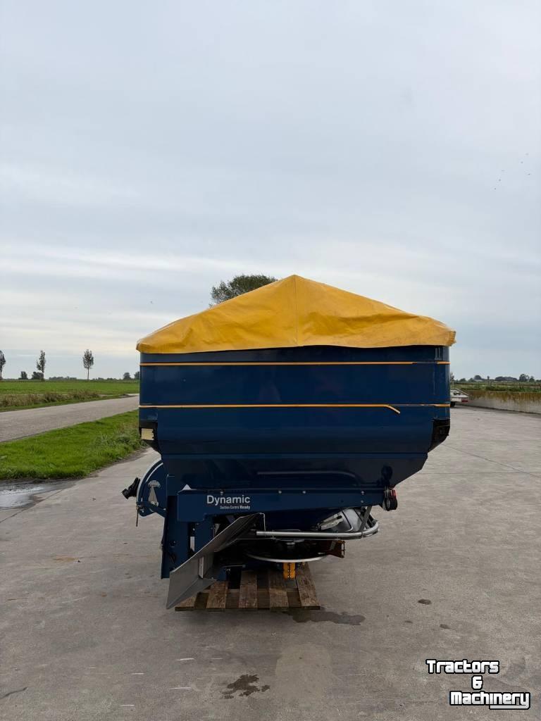 Distributeur d‘engrais Bogballe M2W D Kunstmeststrooier