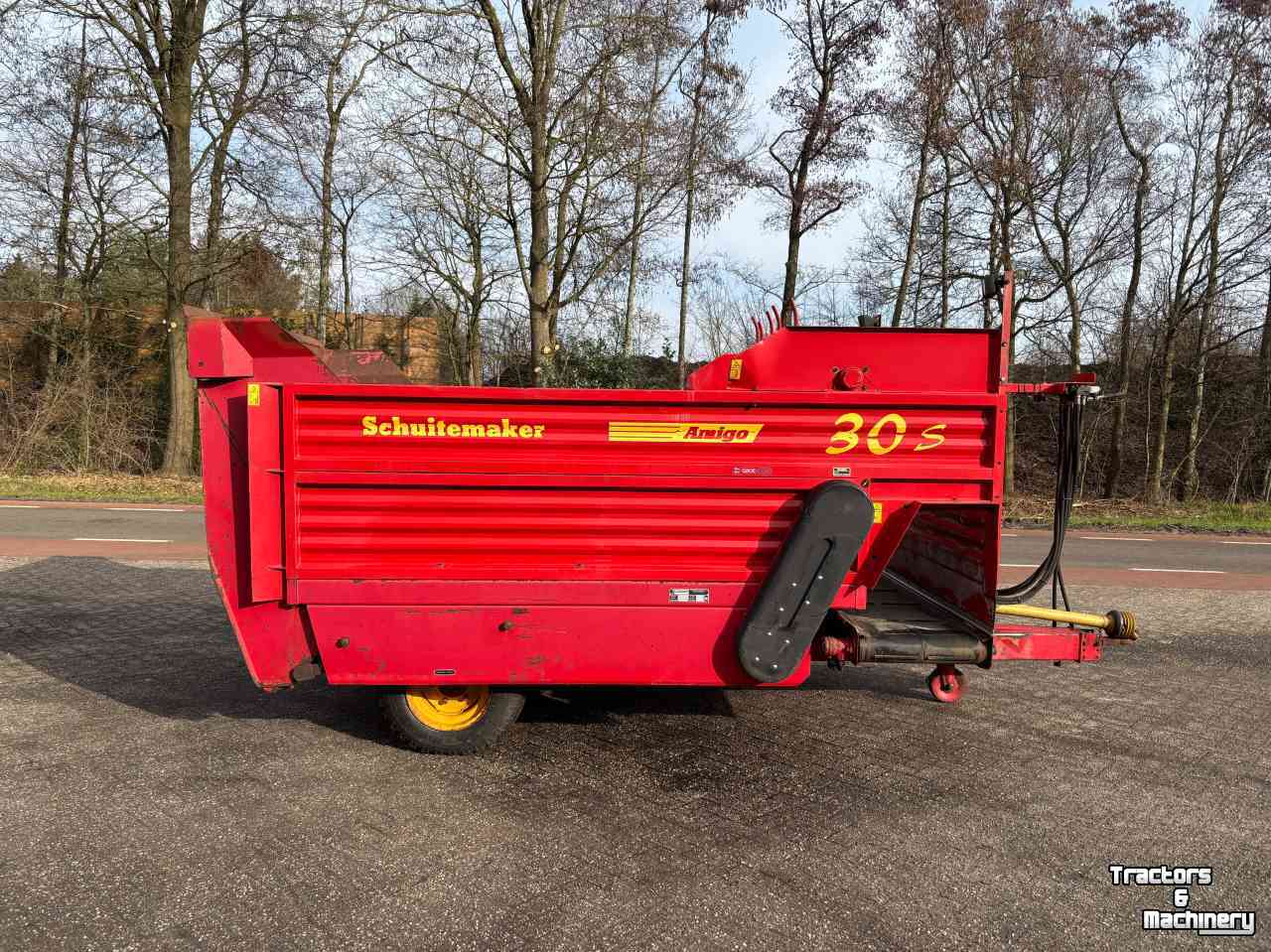 Distributeur de fourrage en bloc Schuitemaker Amigo 30 S blokkenwagen