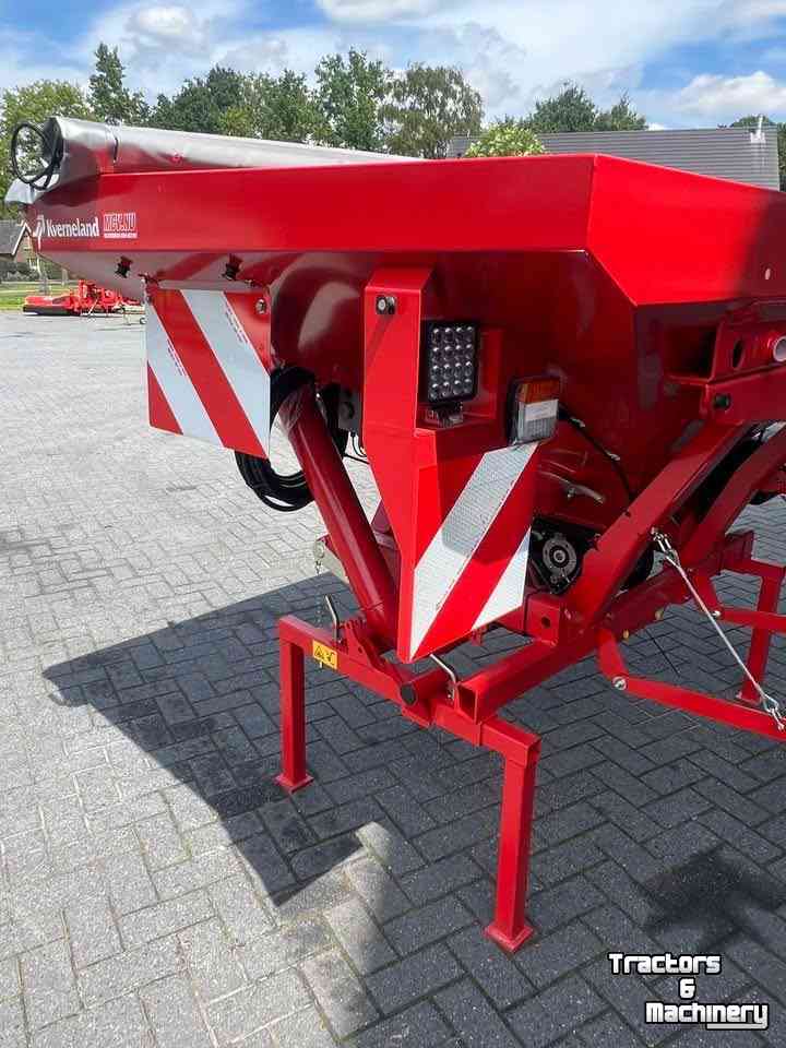 Trémie frontale de semis Kverneland DF 1 Fronttank