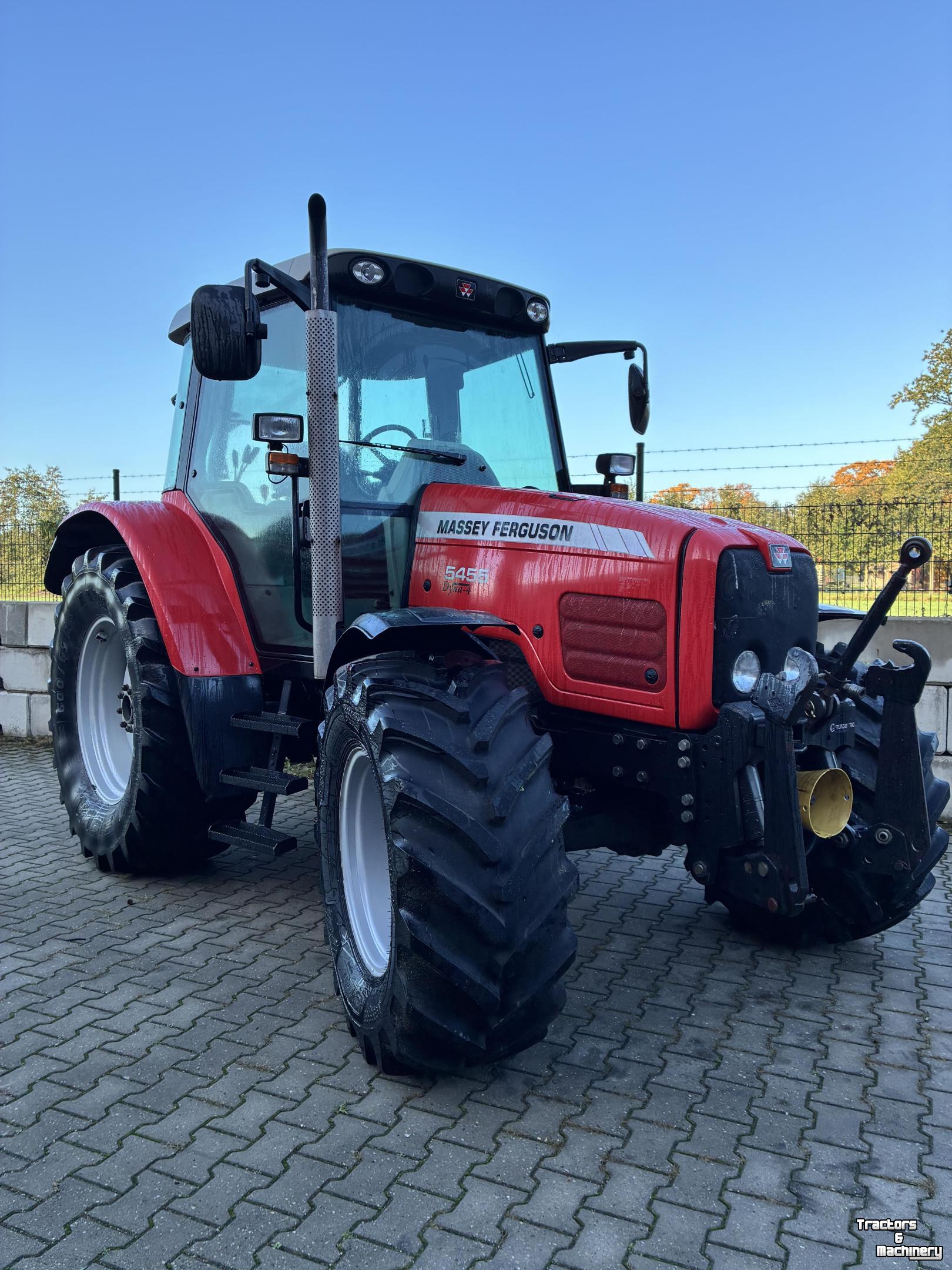 Tracteur Massey Ferguson 5455 Dyna4