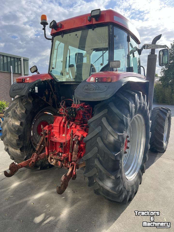 Tracteur McCormick MTX135