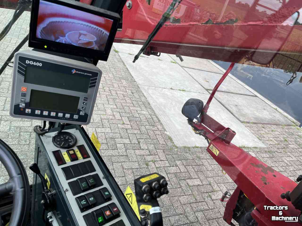 Mélangeuse automotrice Siloking Selfline SF14
