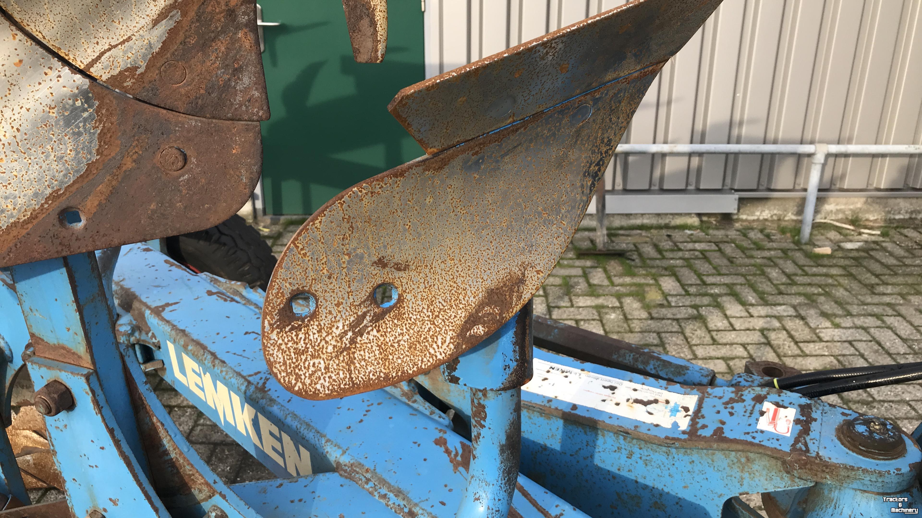 Charrues Lemken Opal 140 4 schaar