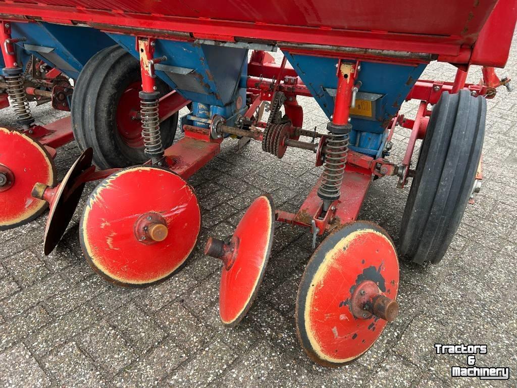 Planteuse de pommes de terre Gruse Aardappelpootmachine
