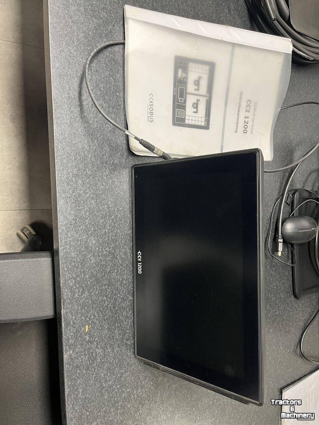 Systèmes et accessoires de GPS  1200 display
