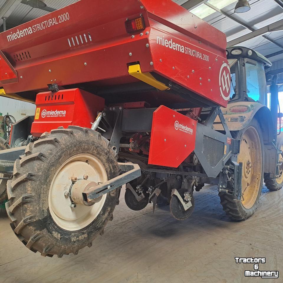 Planteuse de pommes de terre Miedema Dewulf MS 2000 Pootmachine