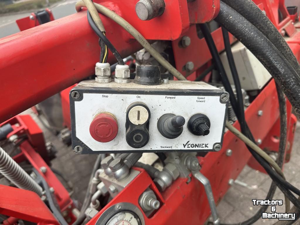Broyeur de fanes Vegniek DM 300 LOOFTREKKER