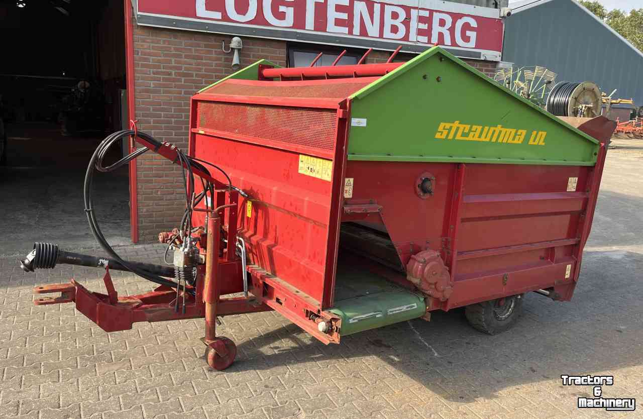 Distributeur de fourrage en bloc Strautmann BVW Blokkenwagen doseerwagen voermachines