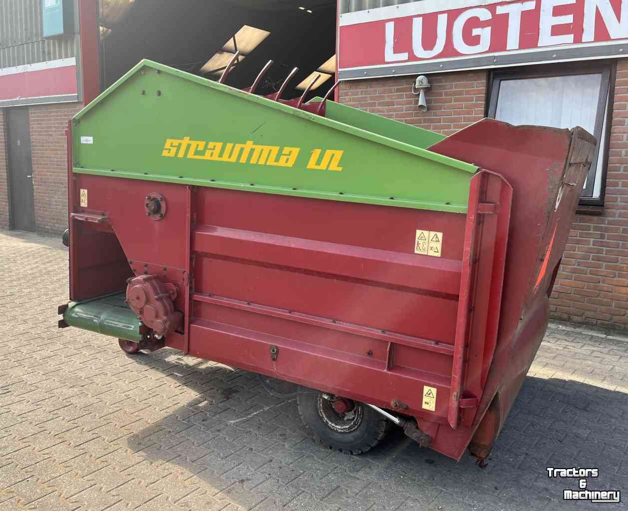 Distributeur de fourrage en bloc Strautmann BVW Blokkenwagen doseerwagen voermachines