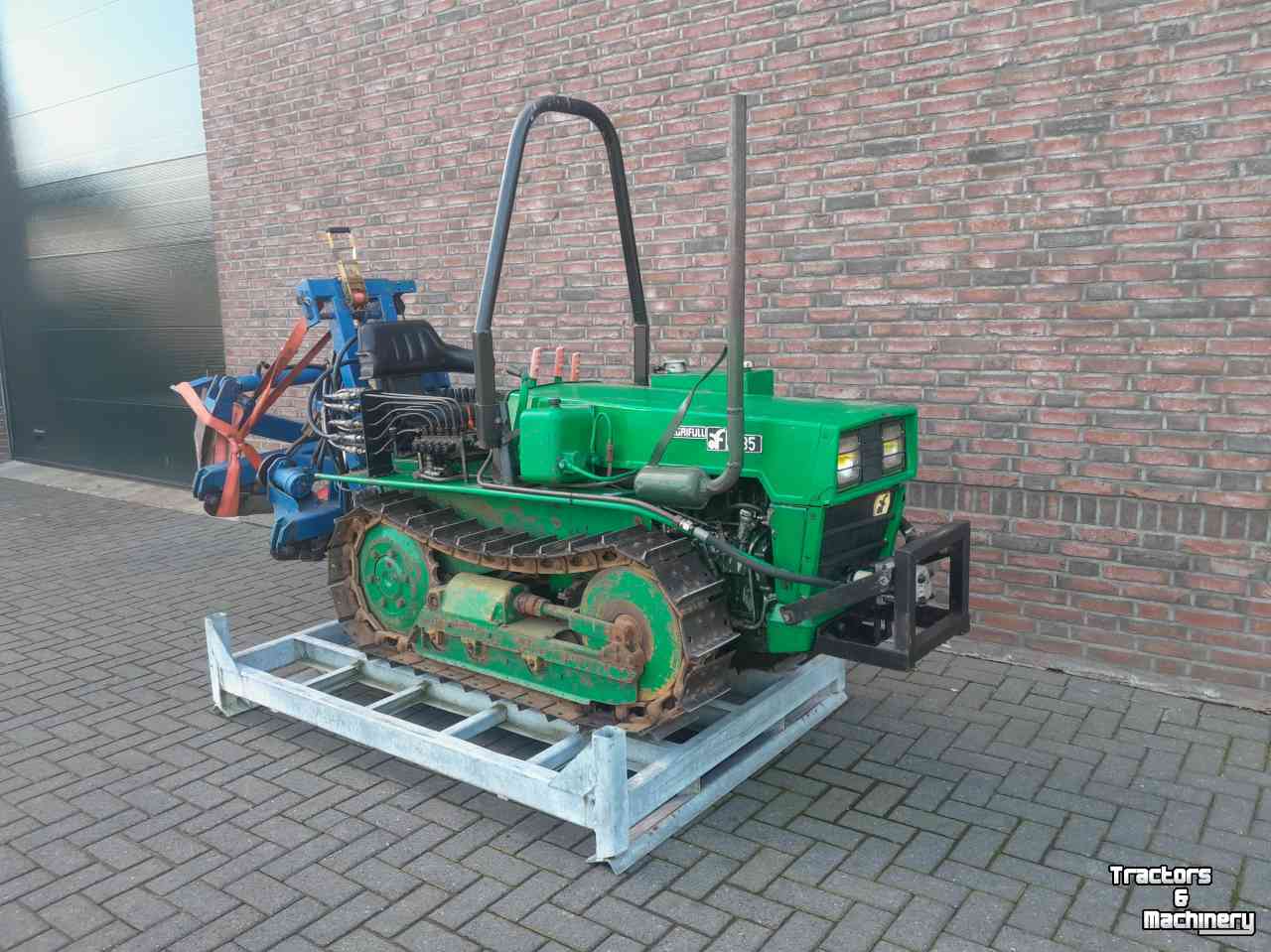 Autres matériel et accessoires d´arboriculture  Boomteelt Machines