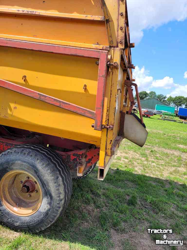 Benne agricole Miedema Kipper Hst 80