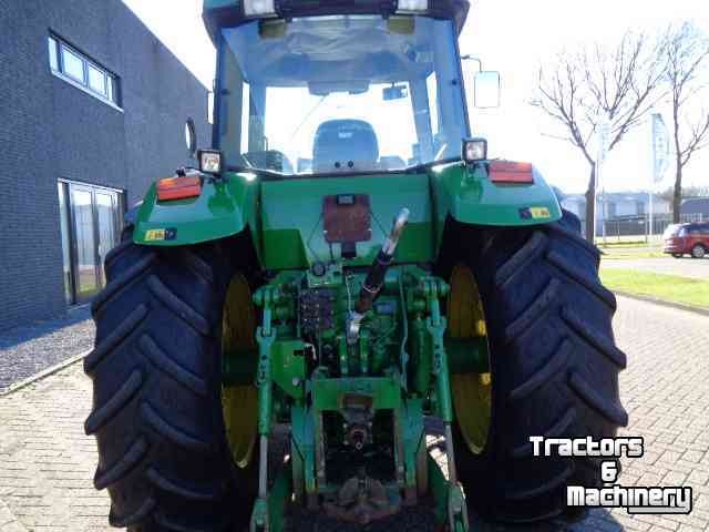 Tracteurs John Deere 8100