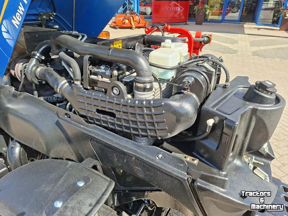 Tracteur New Holland TRACTOR T4020V ROPS 4WD