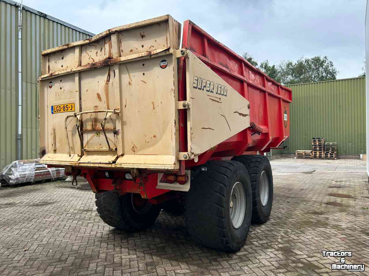 Benne agricole Beco Super 1600