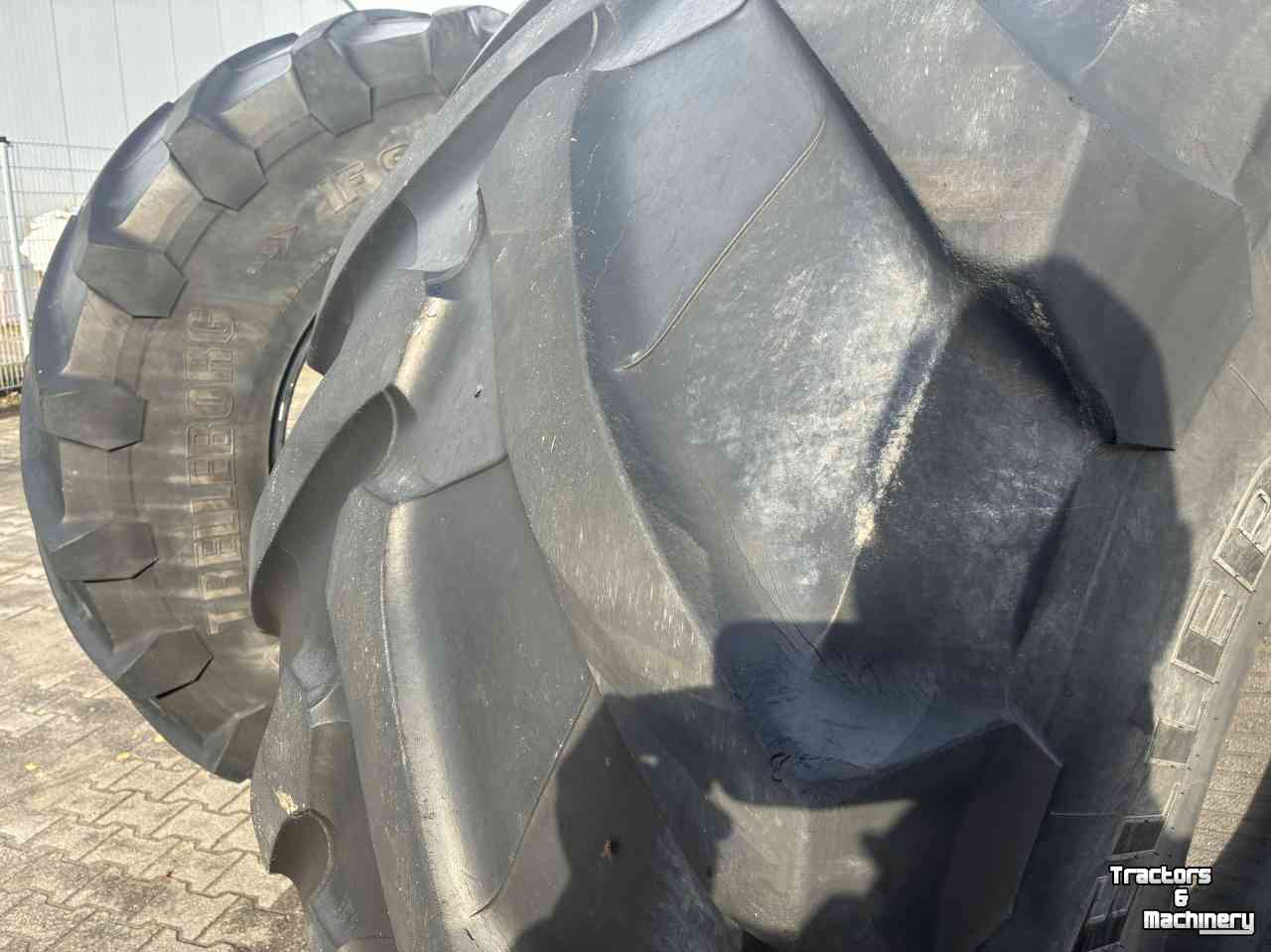 Roues, Pneus, Jantes, Barillets Jumelage Trelleborg IF 900/60R42