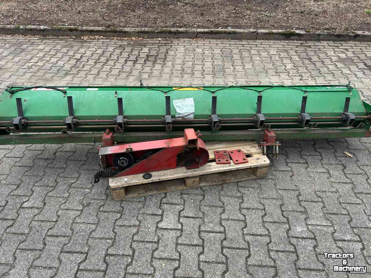 Semoir Unia Zaaimachine 3 meter opbouw vleugelschaar cultivator