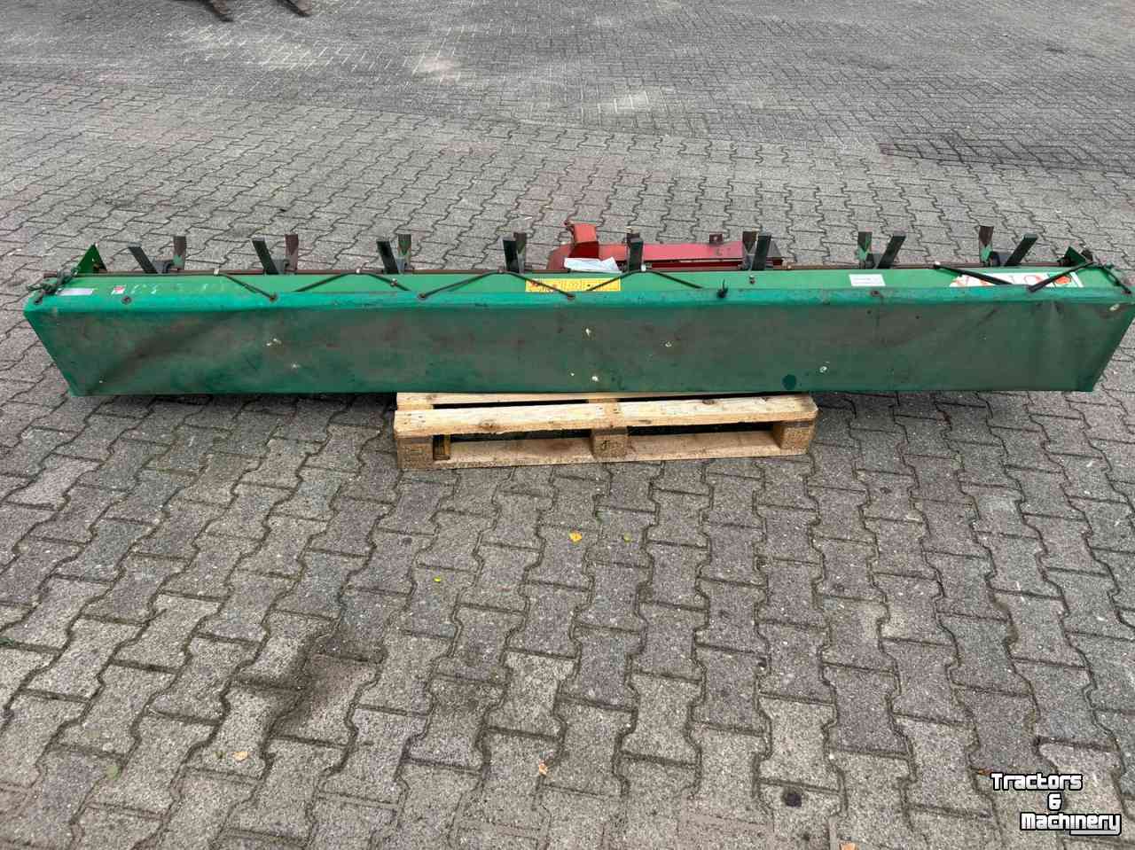 Semoir Unia Zaaimachine 3 meter opbouw vleugelschaar cultivator
