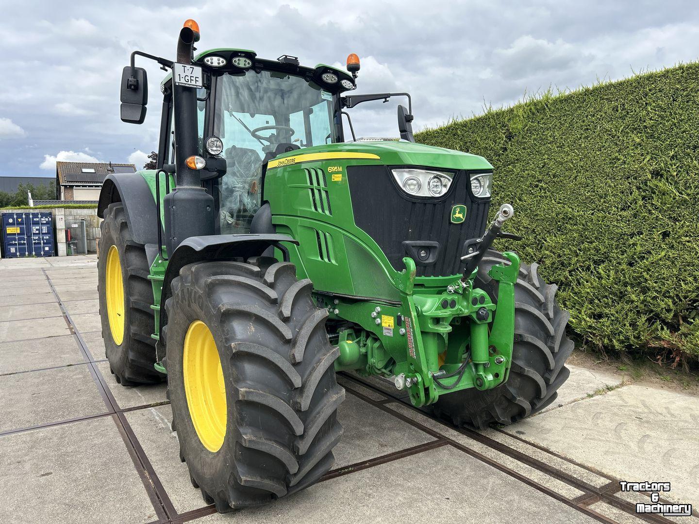 Tracteur John Deere 6195M