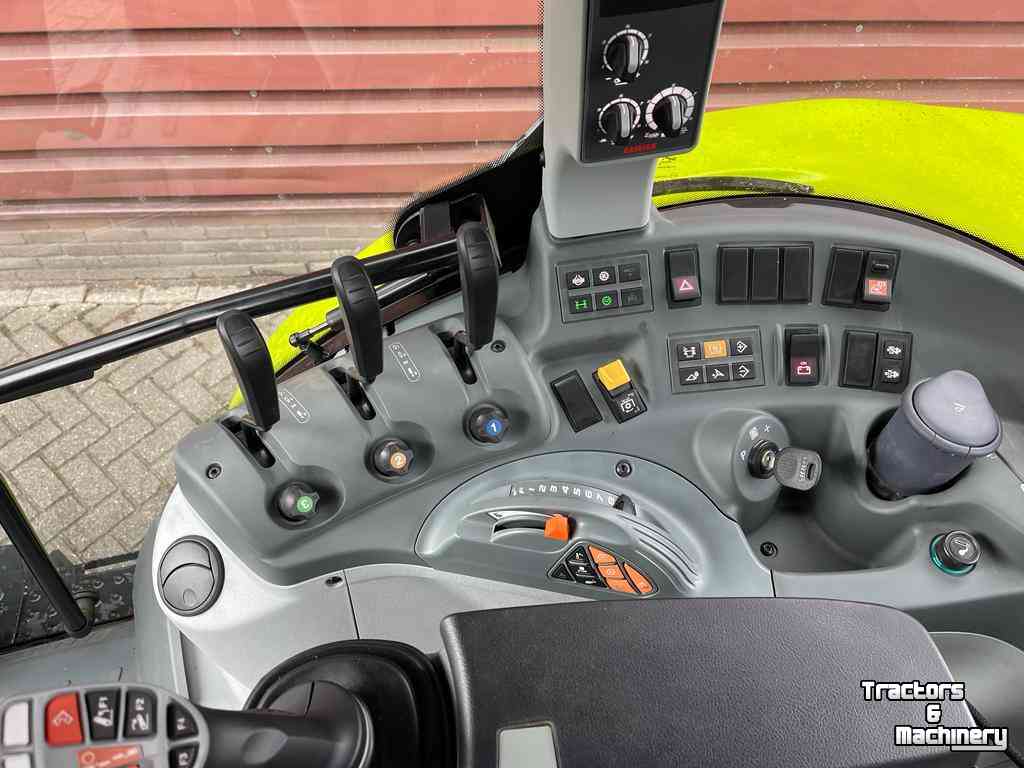 Tracteur Claas Arion 420