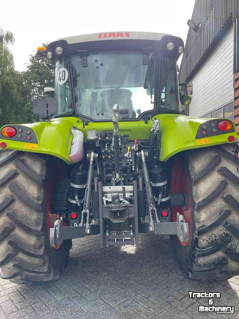 Tracteur Claas Arion 420
