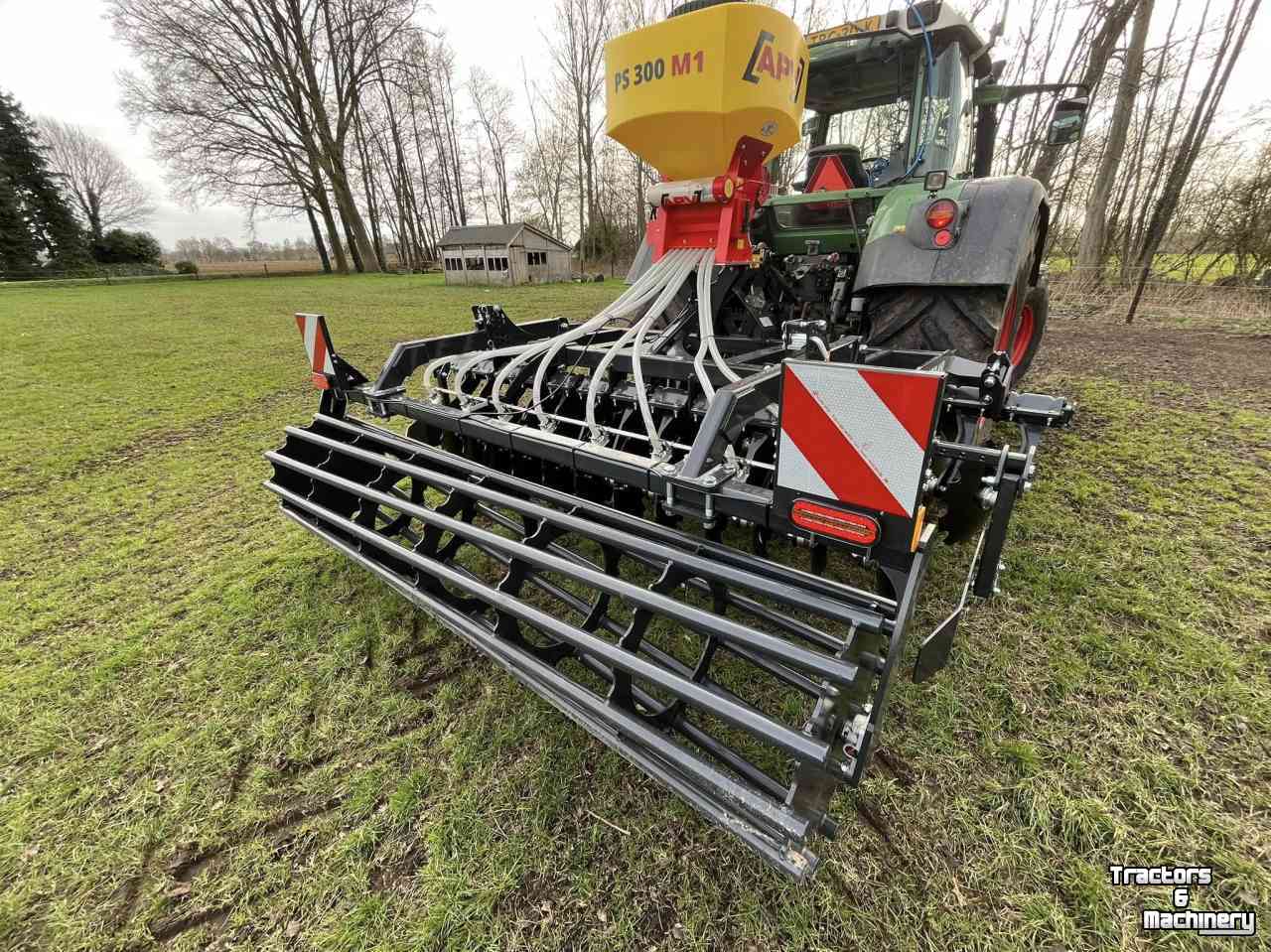Cultivateur  Agroland Titanium 300 + APV PS 300