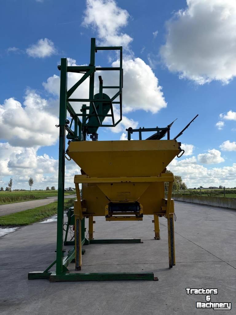 Basculeur de caisses  Unicum kantelaar met Mammouth Bunker