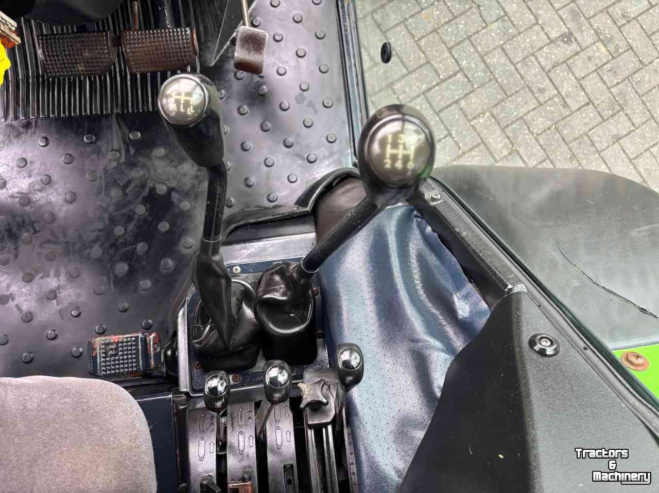 Tracteur Deutz-Fahr DX 4.31 SE