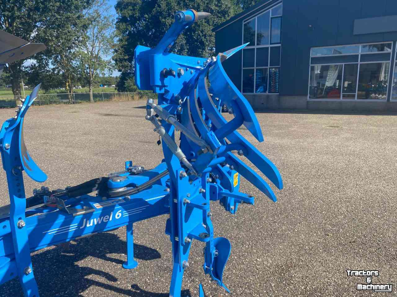 Charrues Lemken Juwel 6 MV 4N100