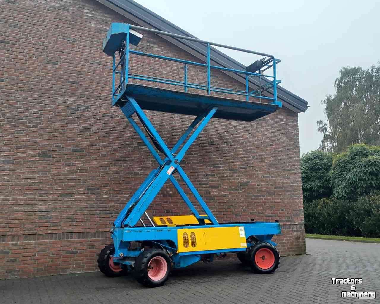 Autres matériel et accessoires d´arboriculture  Boomteelt Machines