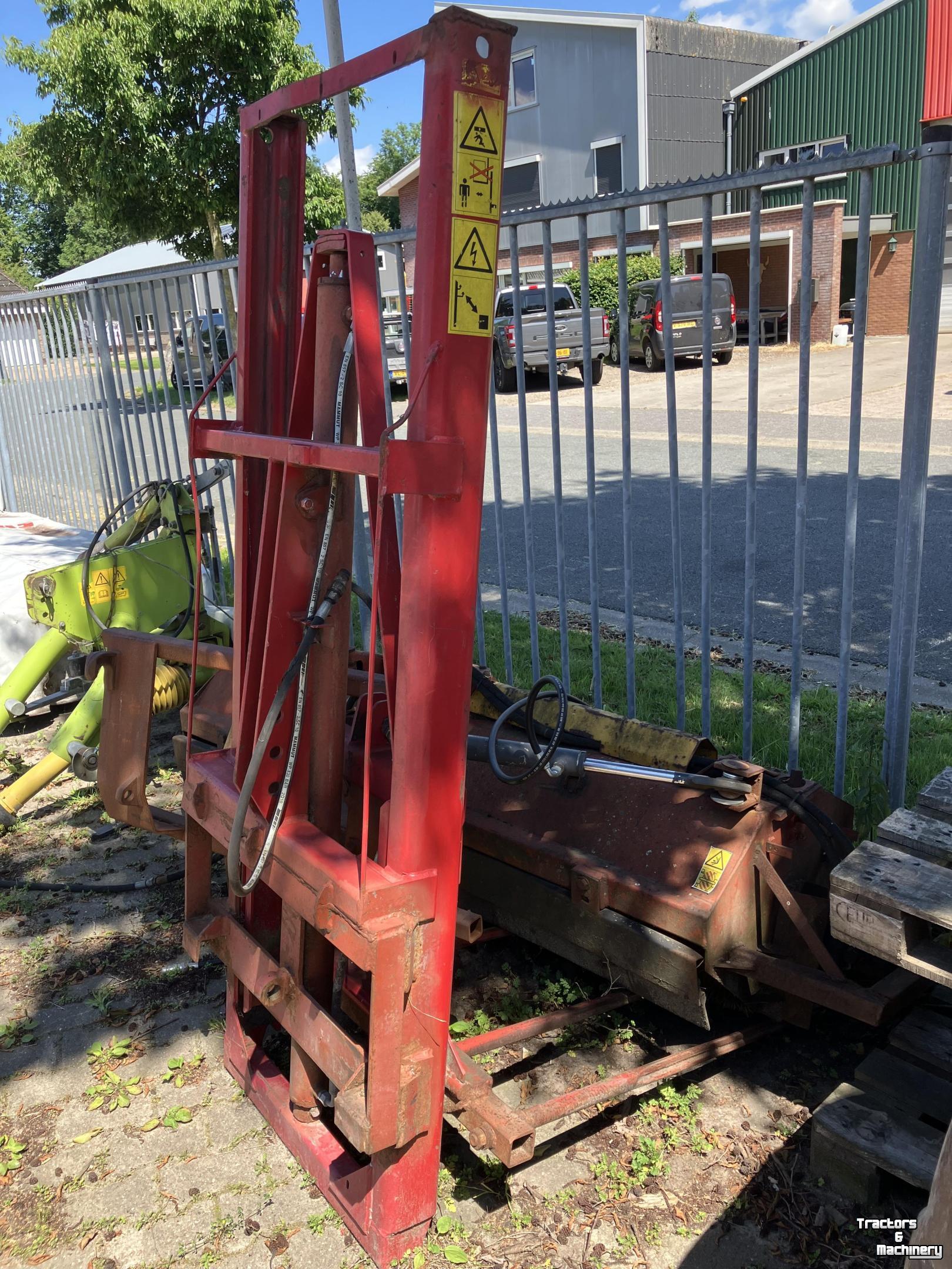 Elévateur  Hefmast met balenprikker