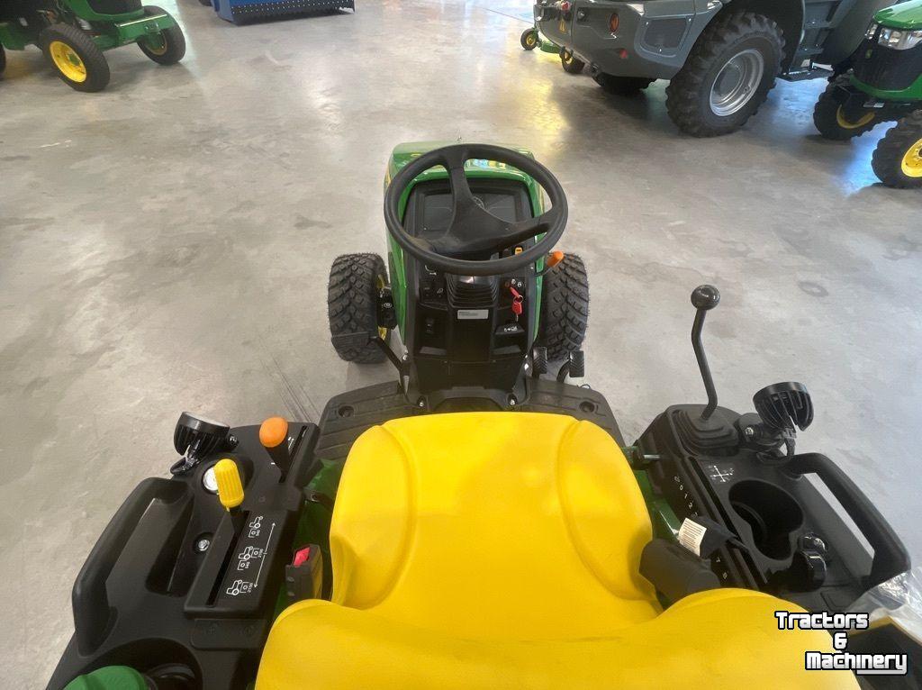 Tracteur pour vignes et vergers John Deere 2026R