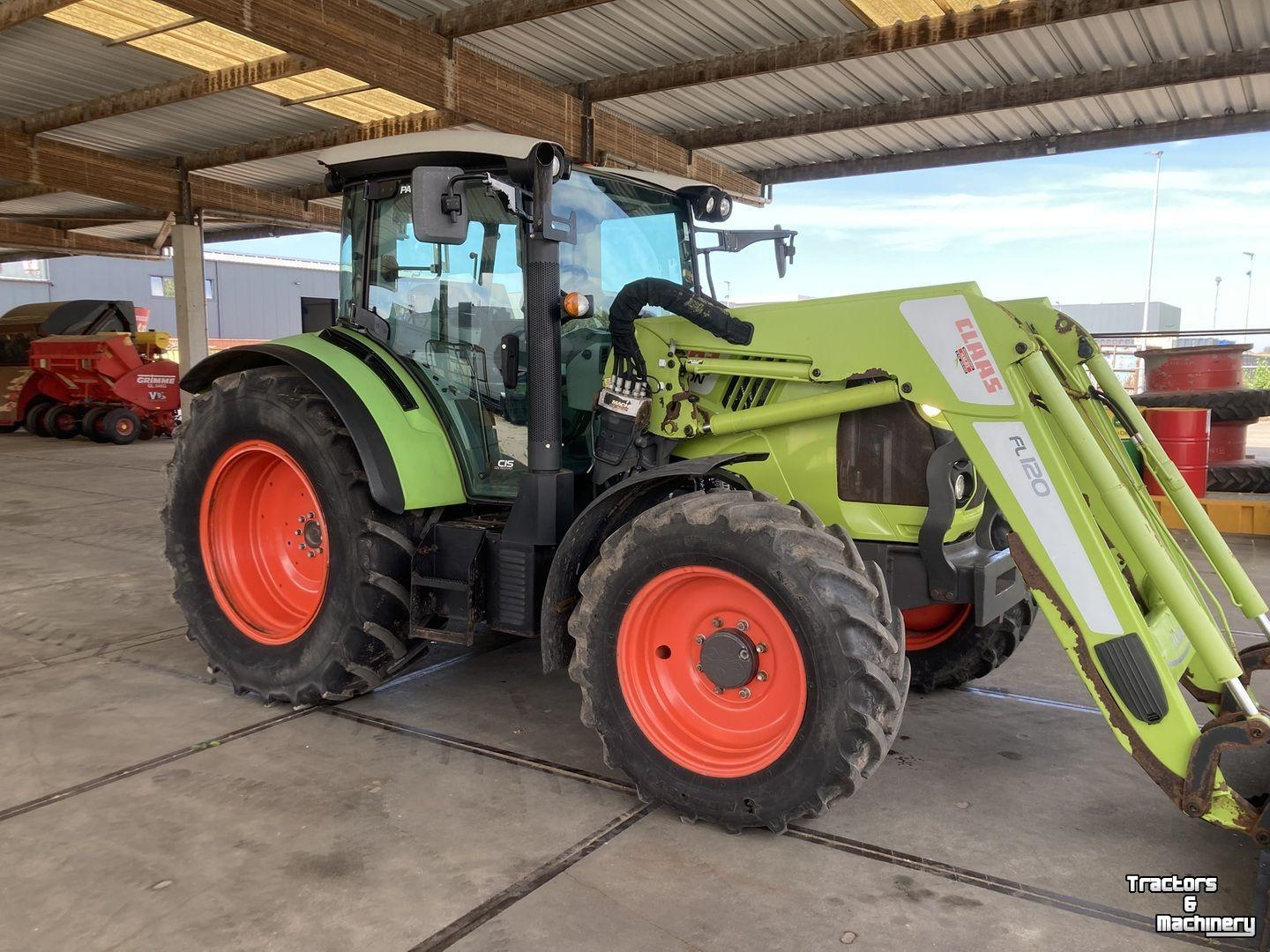 Tracteur Claas Arion 440