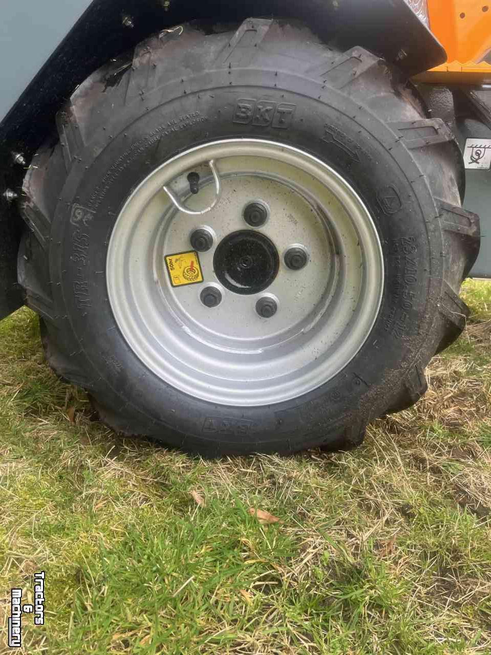 Chargeuse sur pneus Giant G1200
