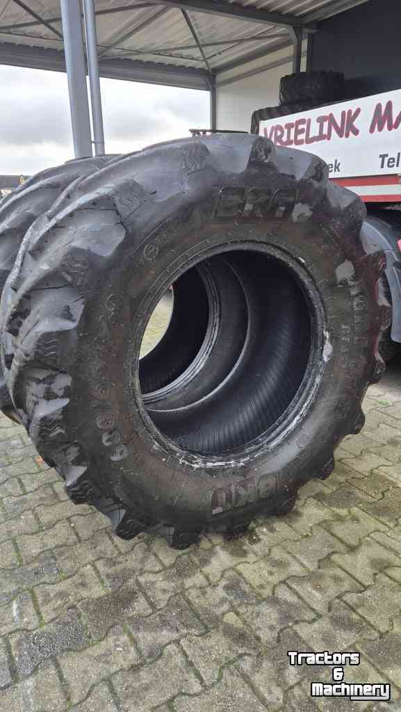 Roues, Pneus, Jantes, Barillets Jumelage BKT 600/65R28 Agrimax RT657 25mm