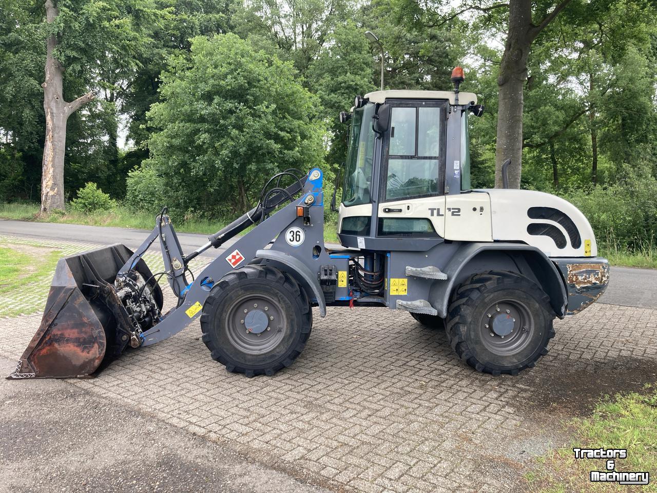 Chargeuse sur pneus Terex TL120