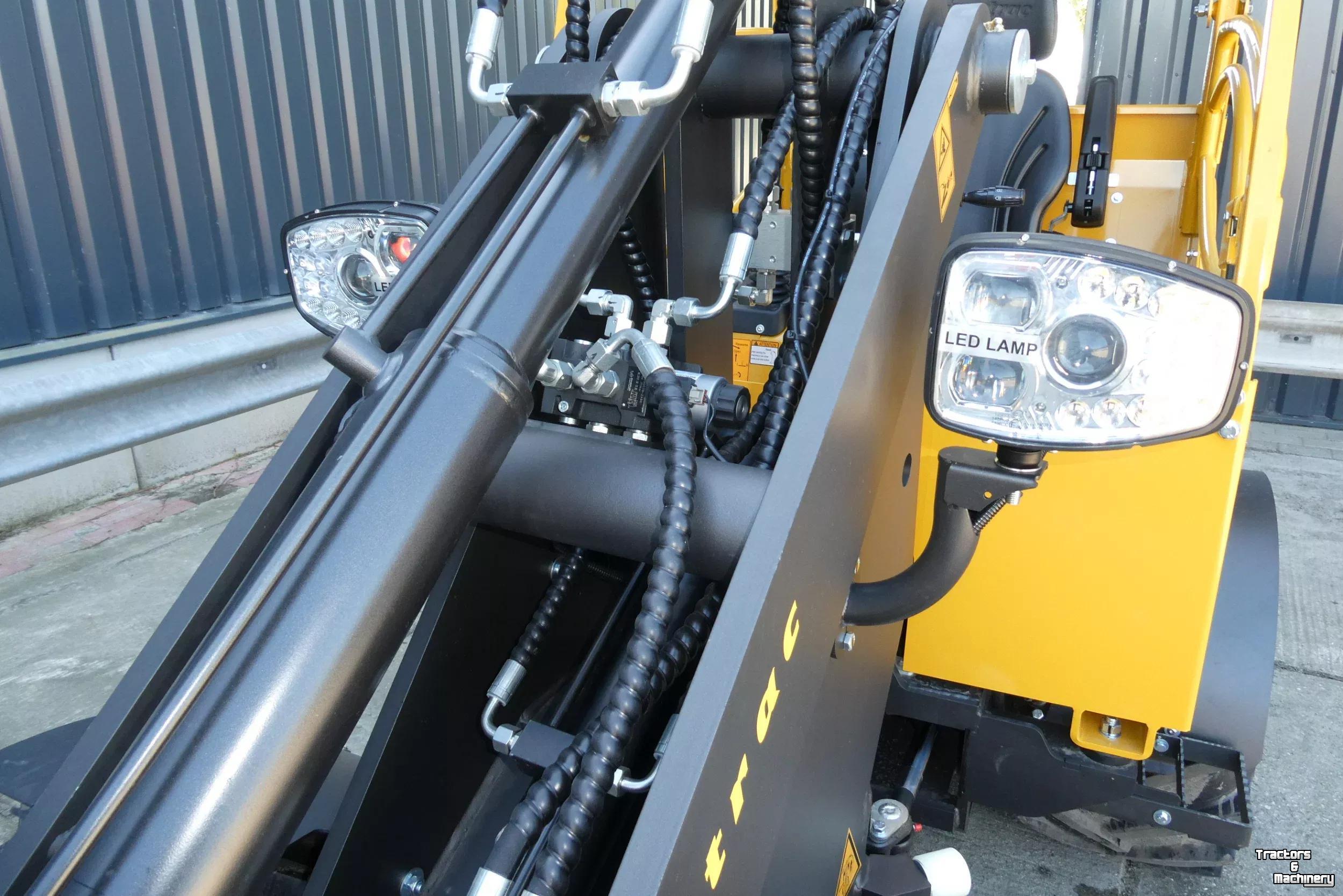 Chargeuse sur pneus Eurotrac W12S